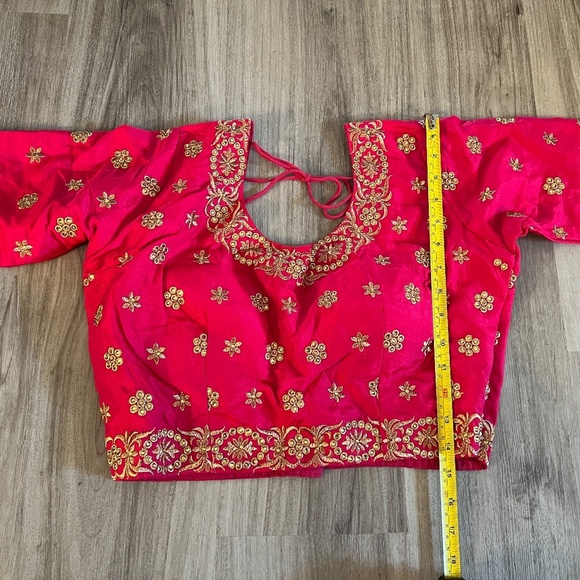 Sari - 4-piece outfit, includes blouse, petticoat, 2 pieces of sari fabric - Picture 12 of 12